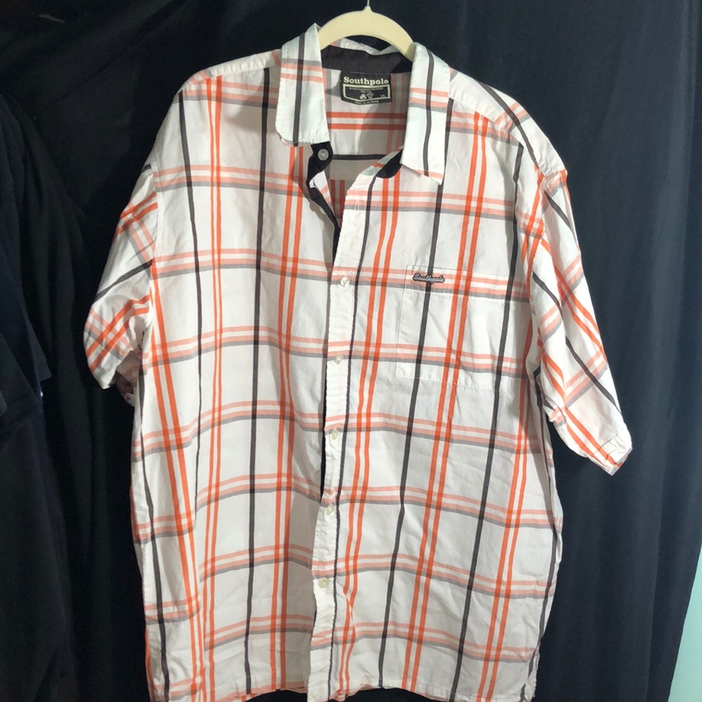 SOUTHPOLE XL MENS STRIPED BUTTON BOWN SHIRT
